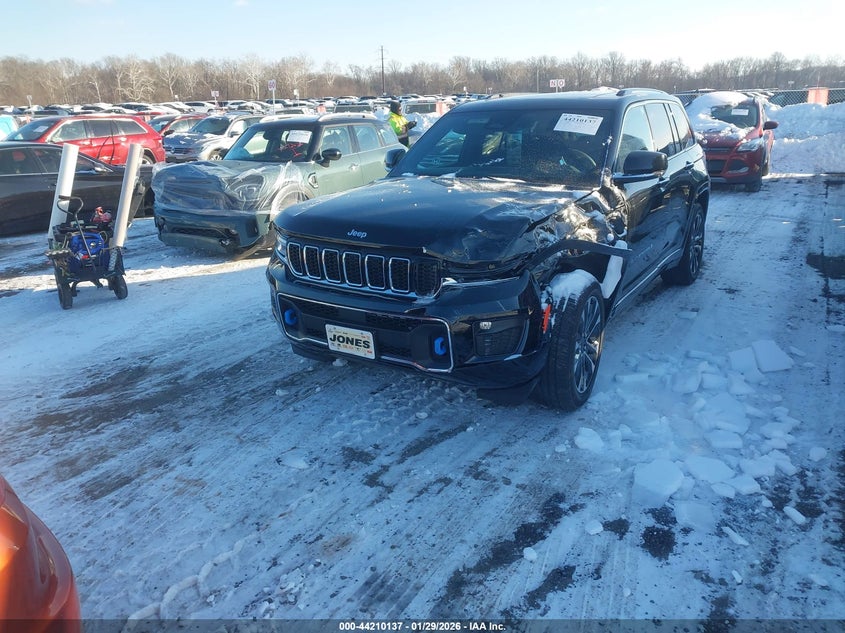 2023 Jeep Grand Cherokee 4Xe Overland