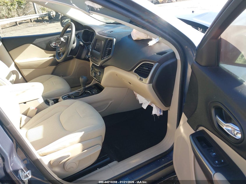 2020 Jeep Cherokee Latitude Fwd