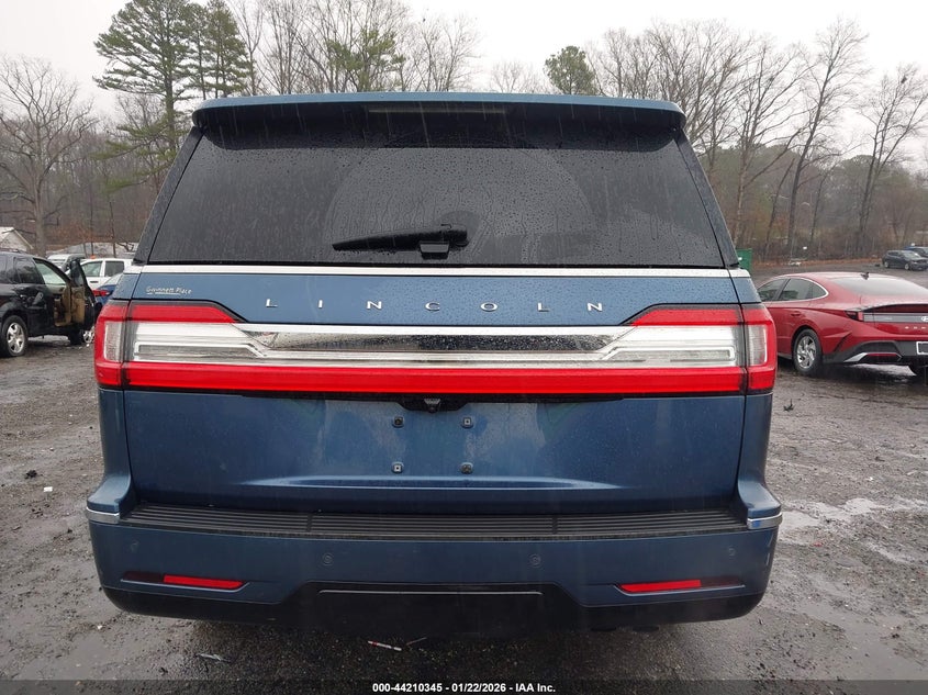 VIN 5LMJJ2LT4KEL45422 2019 LINCOLN NAVIGATOR RESERVE