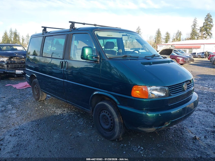 WV2MH4708YH136589 VOLKSWAGEN EUROVAN Photo 1