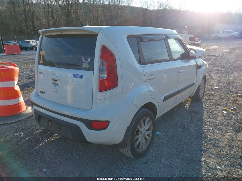 2013 Kia Soul +