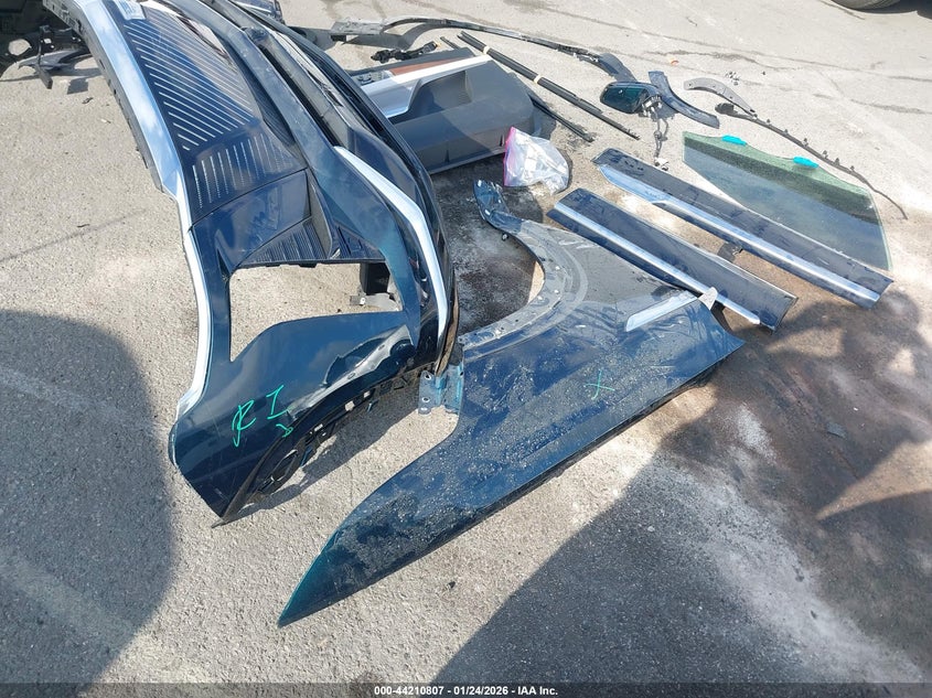 2026 Cadillac Vistiq Luxury VIN: 1GYC3KML9TZ704874 Lot: 44210807