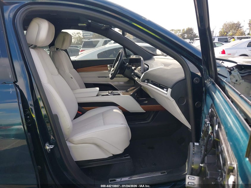 VIN 1GYC3KML9TZ704874 2026 CADILLAC VISTIQ LUXURY