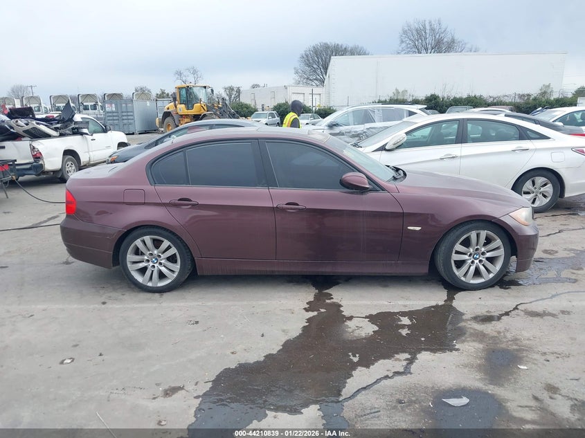 2006 BMW 325I VIN: WBAVB13586PT17230 Lot: 44210839