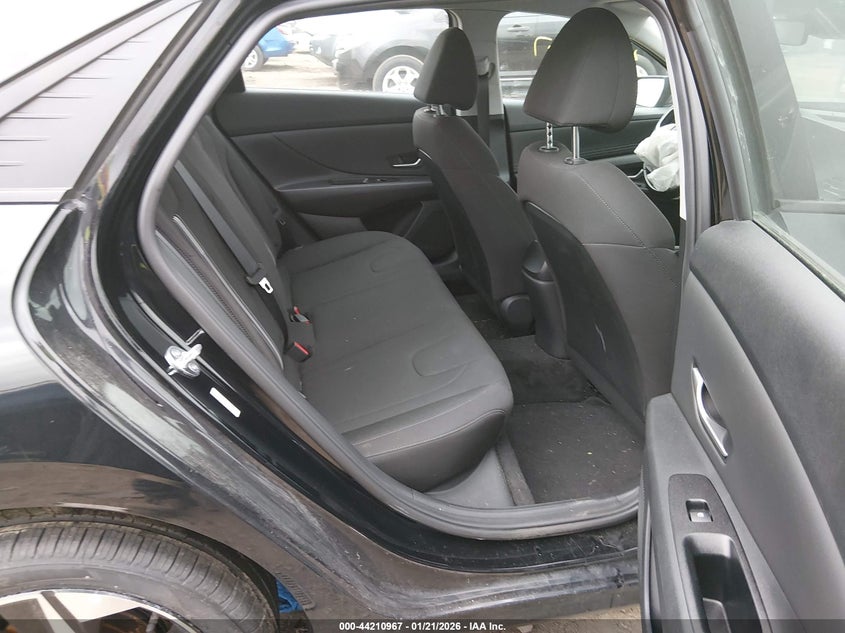 VIN KMHLS4AG1PU506378 2023 HYUNDAI ELANTRA SEL