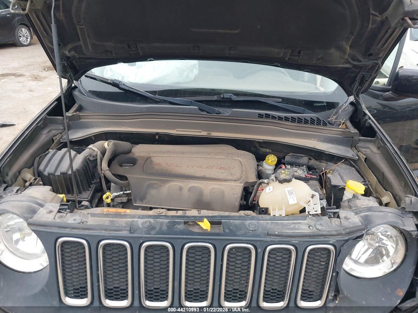 2015 Jeep Renegade Latitude VIN: ZACCJABT4FPC05041 Lot: 44210993