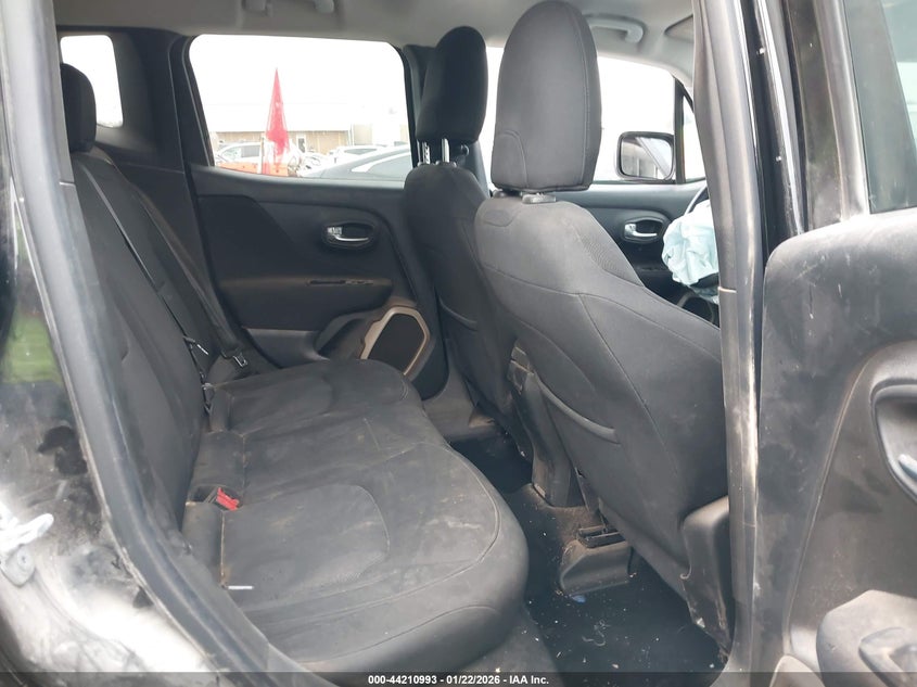 2015 Jeep Renegade Latitude VIN: ZACCJABT4FPC05041 Lot: 44210993