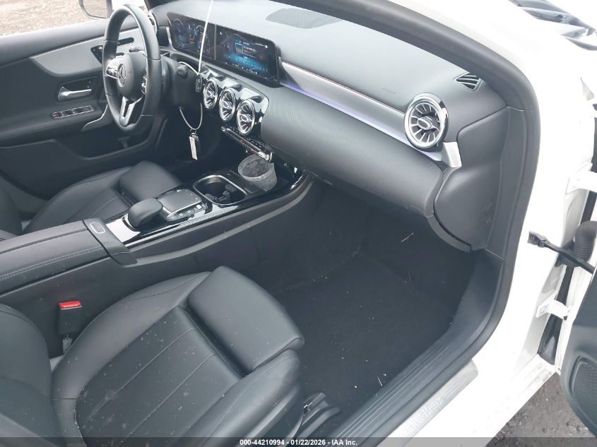 2021 Mercedes-Benz A 220 4Matic