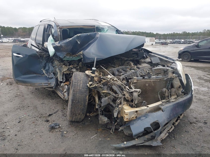 2016 Nissan Pathfinder S