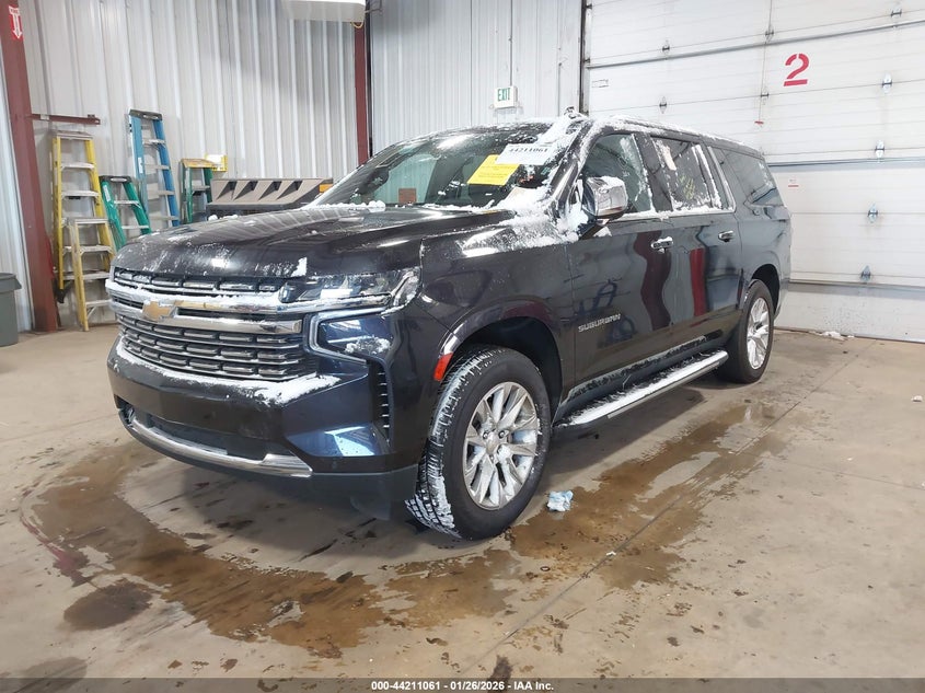 2023 Chevrolet Suburban 4Wd Premier