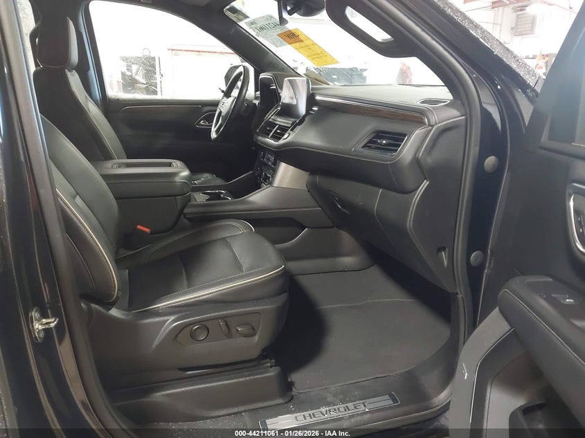 2023 Chevrolet Suburban 4Wd Premier