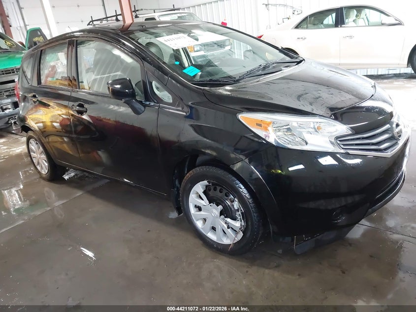 2015 Nissan Versa Note S (Sr)