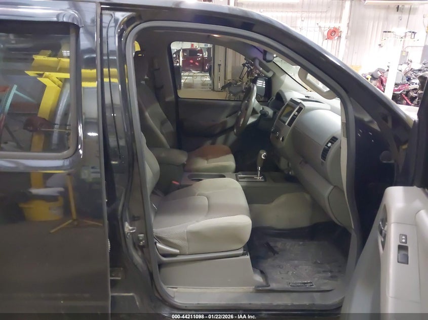 2012 Nissan Frontier Sv