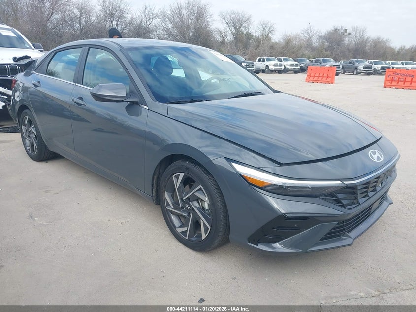 2025 Hyundai Elantra Sel Convenience