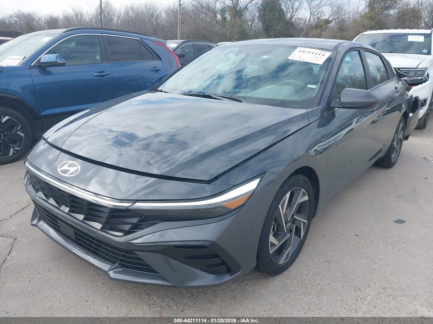 2025 Hyundai Elantra Sel Convenience