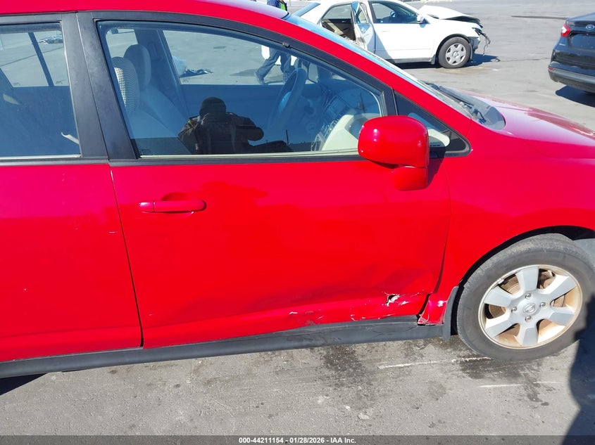 2007 Nissan Versa 1.8Sl VIN: 3N1BC13E07L363668 Lot: 44211154