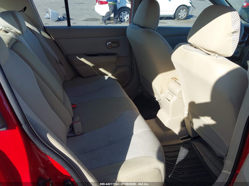 2007 Nissan Versa 1.8Sl VIN: 3N1BC13E07L363668 Lot: 44211154