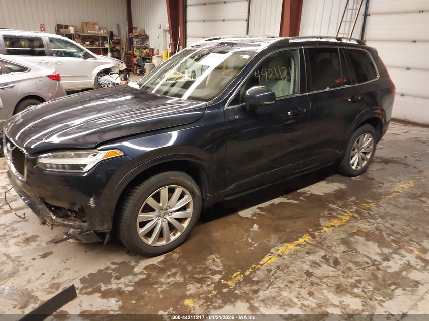 2016 Volvo Xc90 T6 Momentum