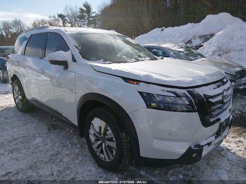 2025 Nissan Pathfinder Sl 4Wd