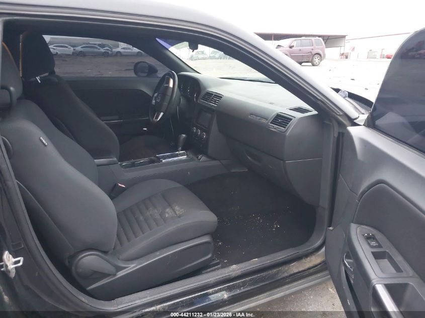 2012 Dodge Challenger Sxt