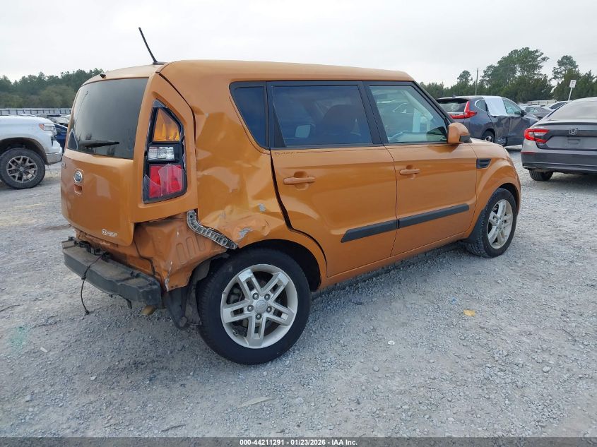 2011 Kia Soul +