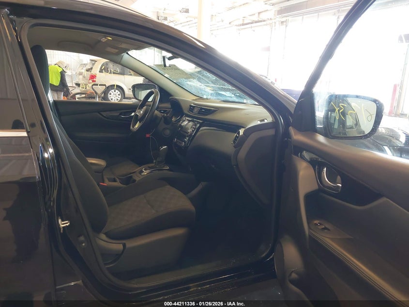 2018 Nissan Rogue Sport Sv