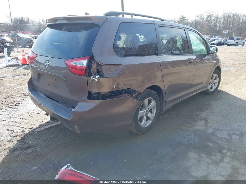 2018 Toyota Sienna Le 8 Passenger