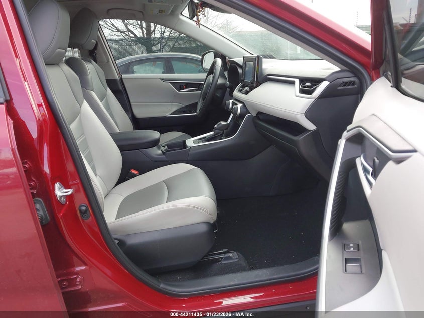 2021 Toyota Rav4 Xle Premium