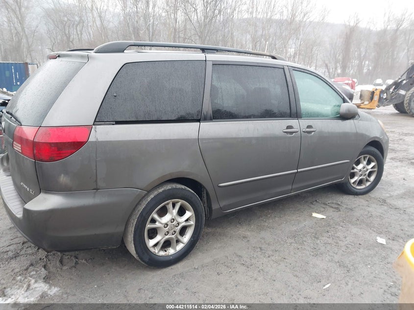 2005 Toyota Sienna Xle