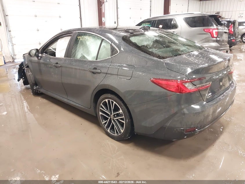 2025 Toyota Camry Xle