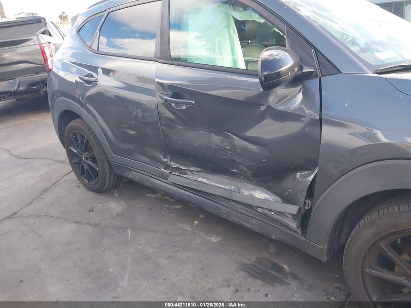 VIN KM8J33AL3KU987657 2019 HYUNDAI TUCSON NIGHT