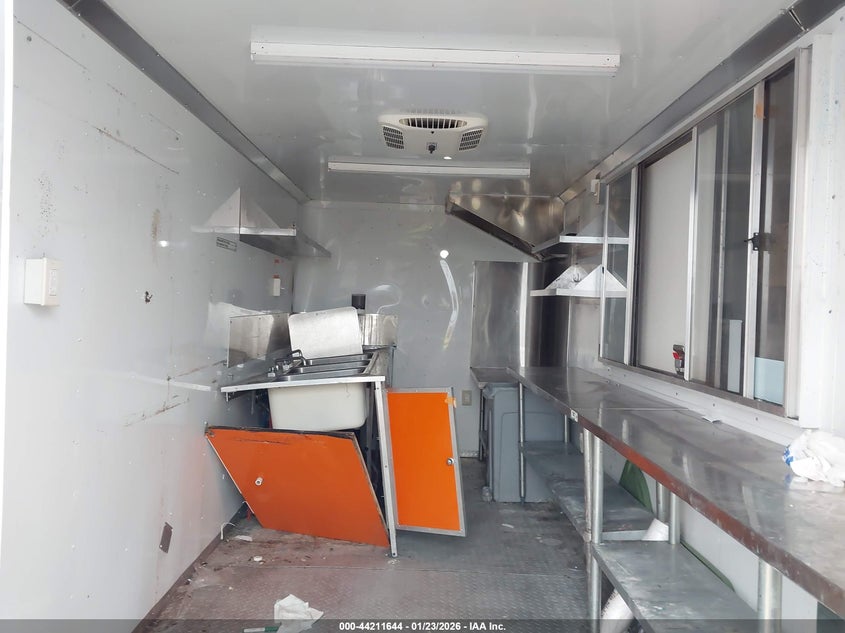 2021 CARGO CRAFT 16' BUMPER PULL TRAILER auction photo 5