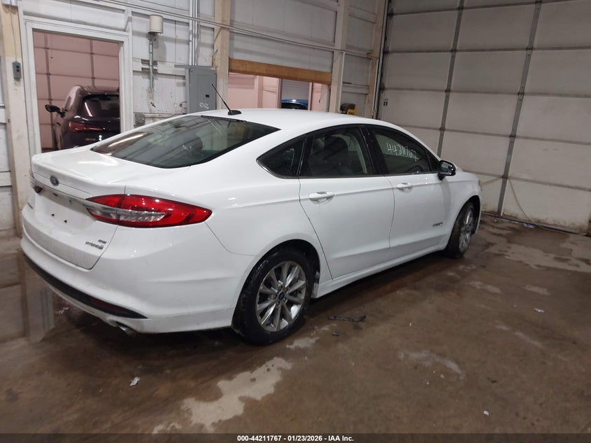 2017 Ford Fusion Hybrid Se