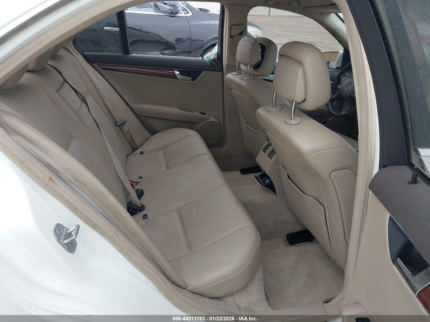 2011 Mercedes-Benz C 300 Sport VIN: WDDGF5EB0BR160761 Lot: 44211783