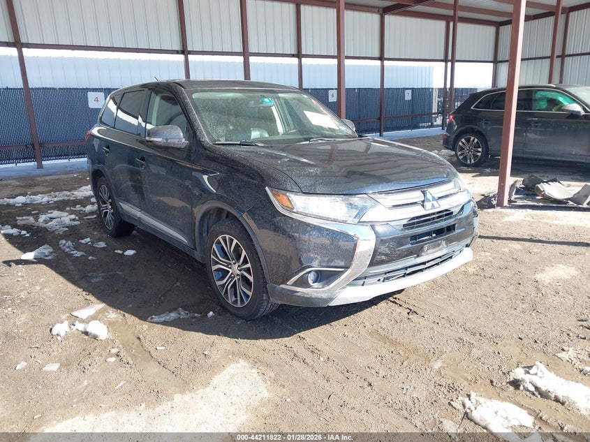 2016 Mitsubishi Outlander Se