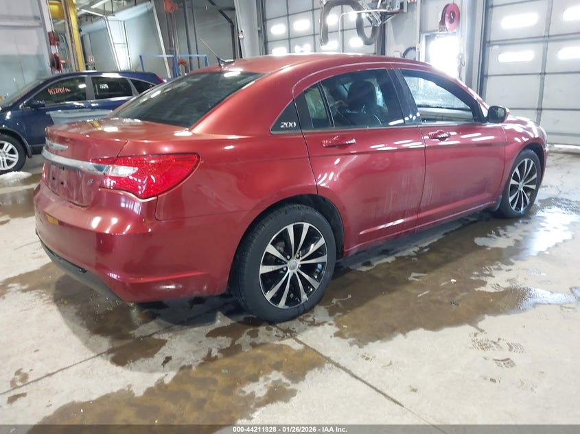2012 Chrysler 200 S
