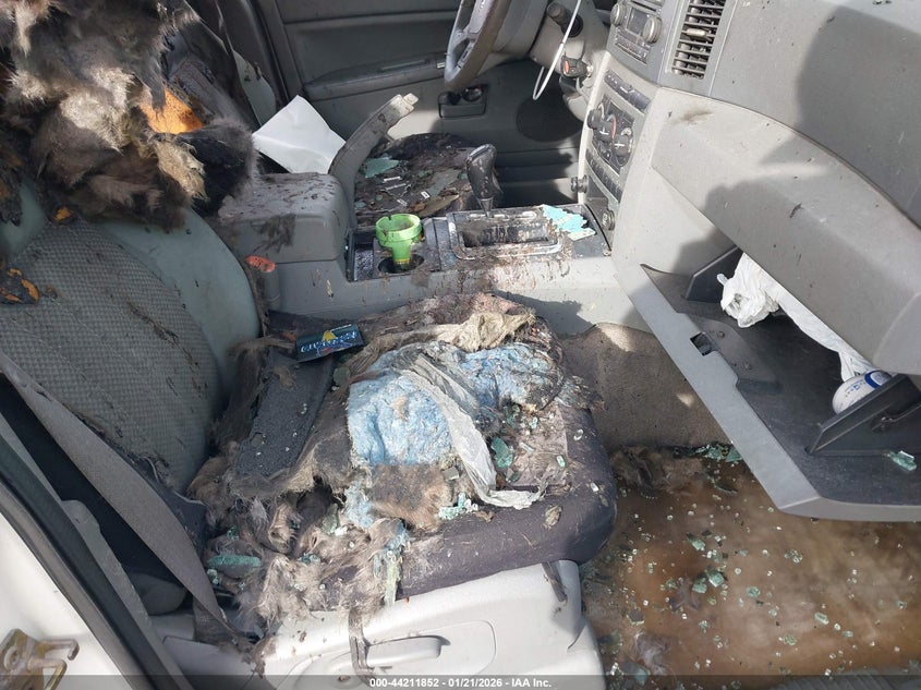 2006 Jeep Grand Cherokee Laredo