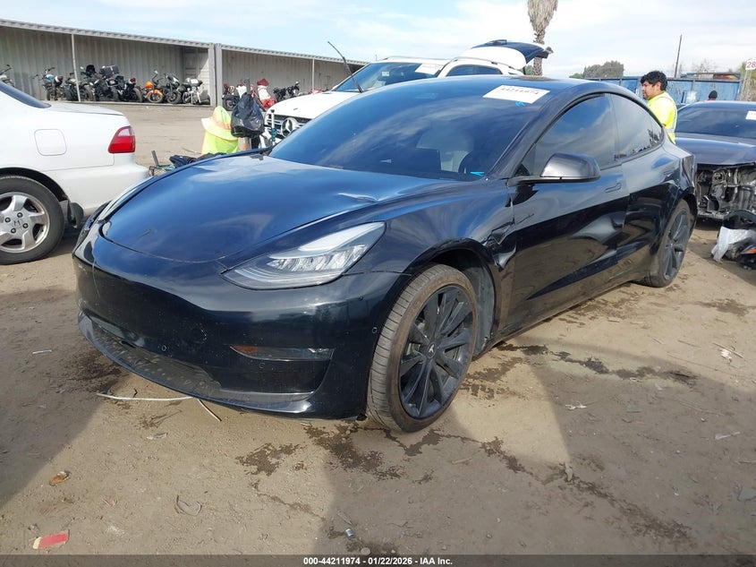 2018 Tesla Model 3 Long Range/Performance