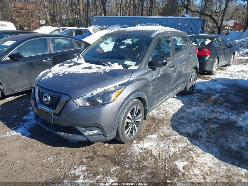 VIN 3N1CP5DV1LL538454 2020 NISSAN KICKS SR XTRONIC CVT