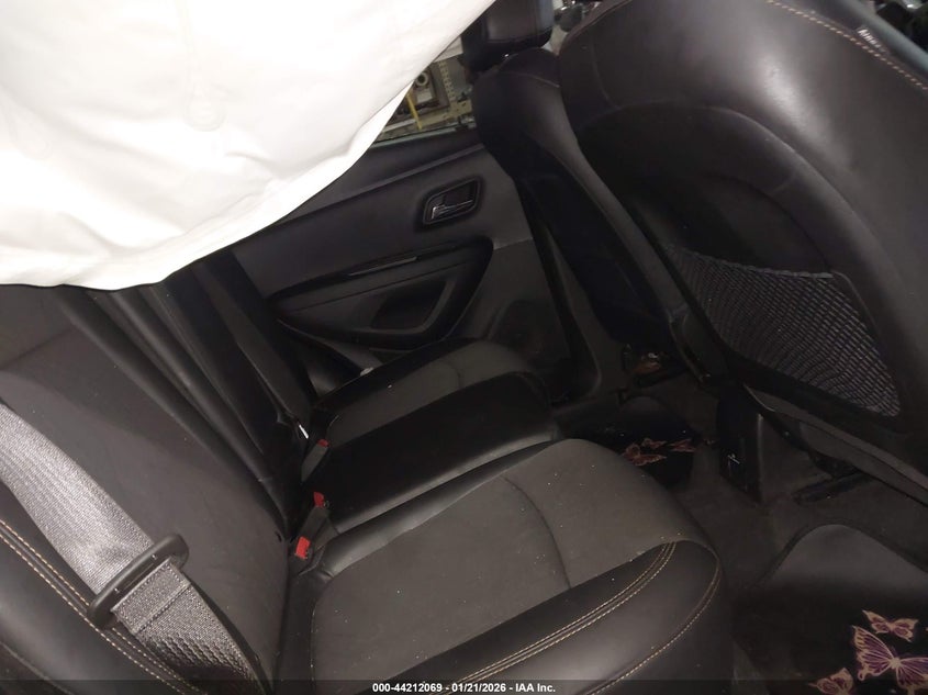 2019 Chevrolet Trax Lt VIN: 3GNCJLSB7KL356663 Lot: 44212069