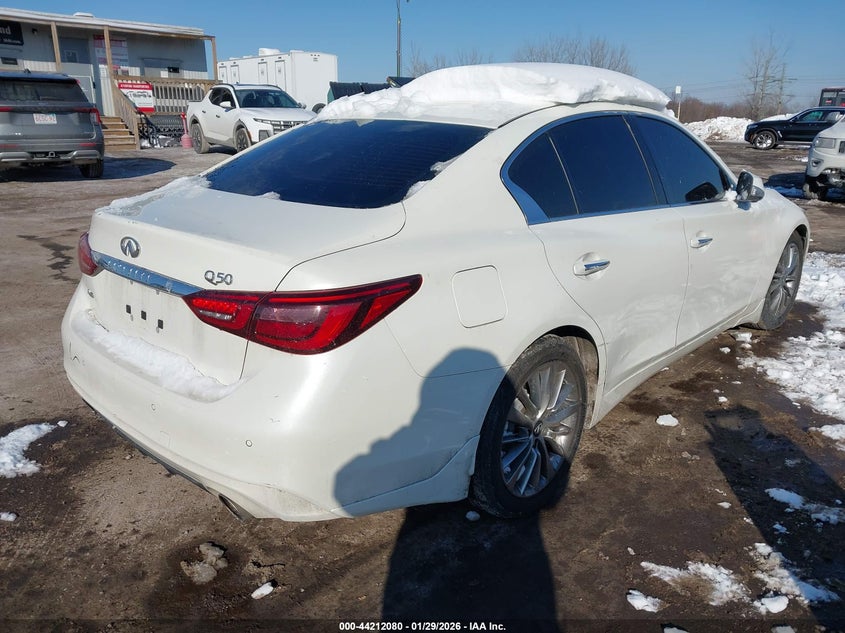 2023 Infiniti Q50 Luxe Awd