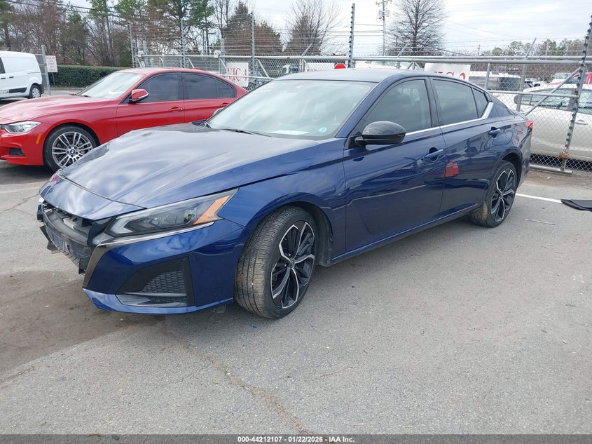 2023 Nissan Altima Sr Fwd