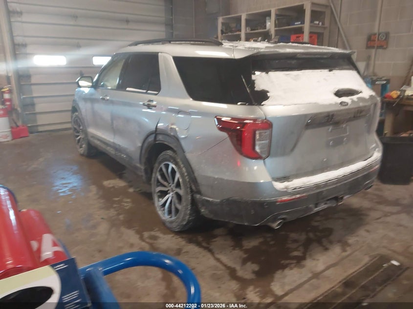 2022 Ford Explorer St-Line