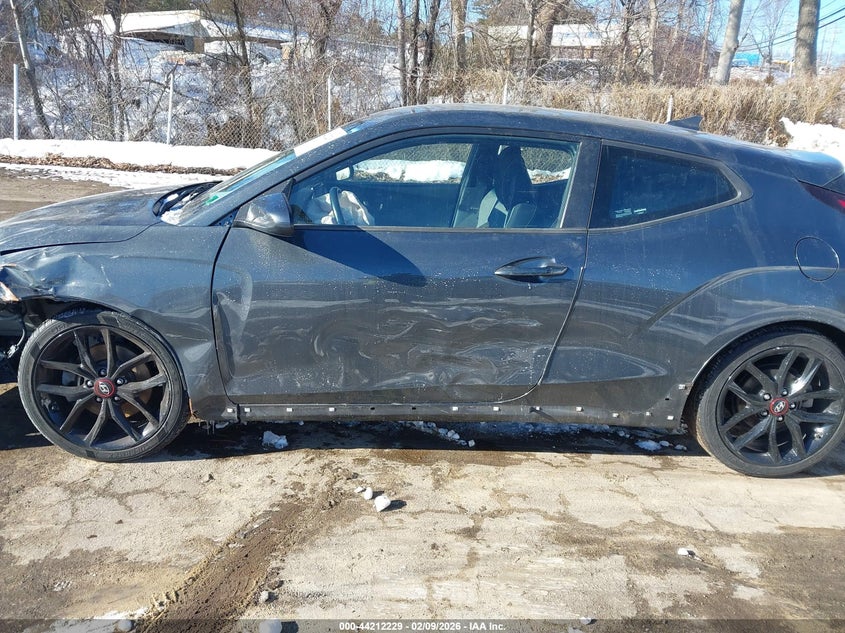 2020 Hyundai Veloster Turbo R-Spec VIN: KMHTH6AB9LU021091 Lot: 44212229