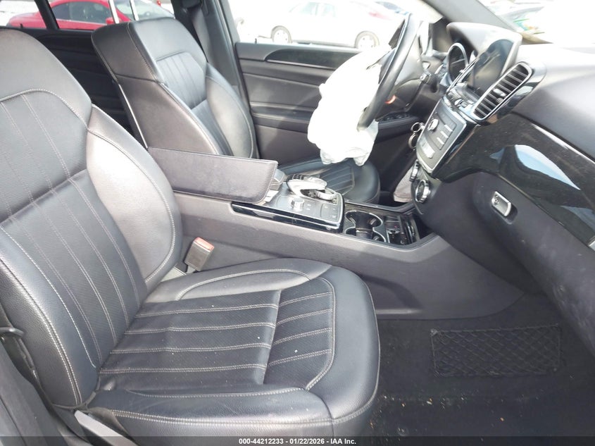 AtlanticExpress - Mercedes-Benz GLE-Class