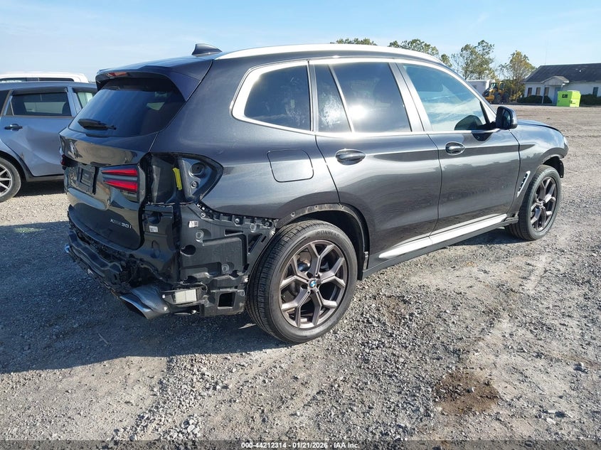 2022 BMW X3 xDrive30I