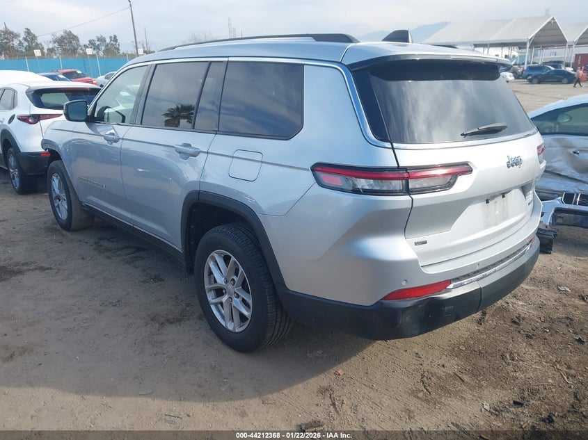 2022 Jeep Grand Cherokee L Laredo 4X2