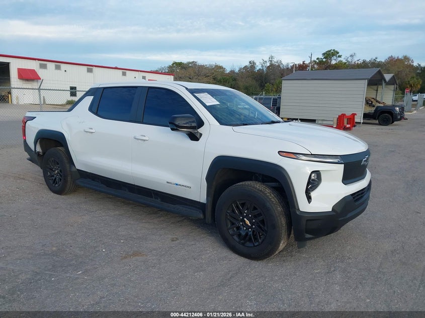 1GC10UED5RU205410 CHEVROLET SILVERADO EV Photo 1