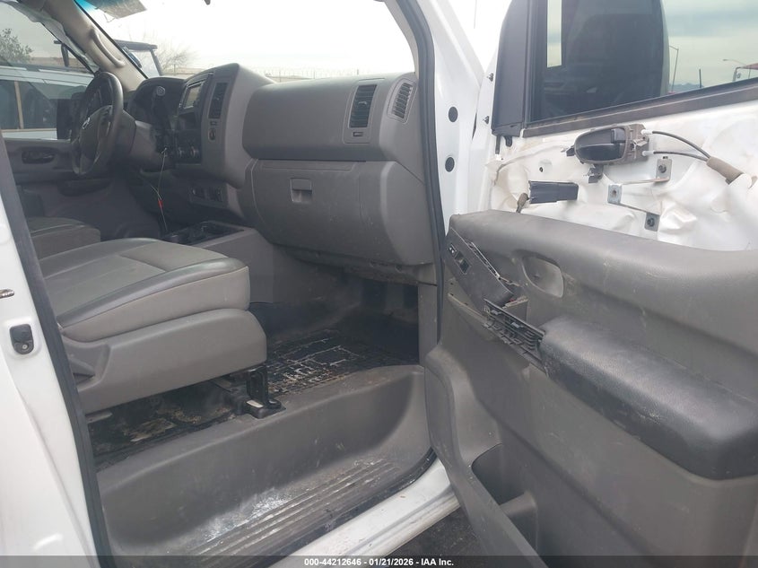 2017 Nissan Nv Cargo Nv2500 Hd Sv V6