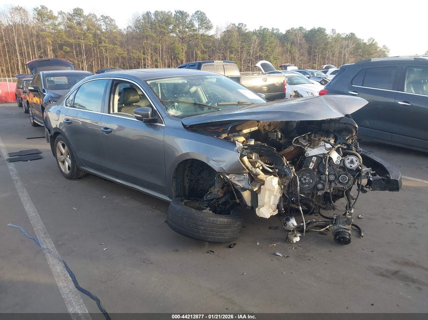 2013 Volkswagen Passat 2.5L Se